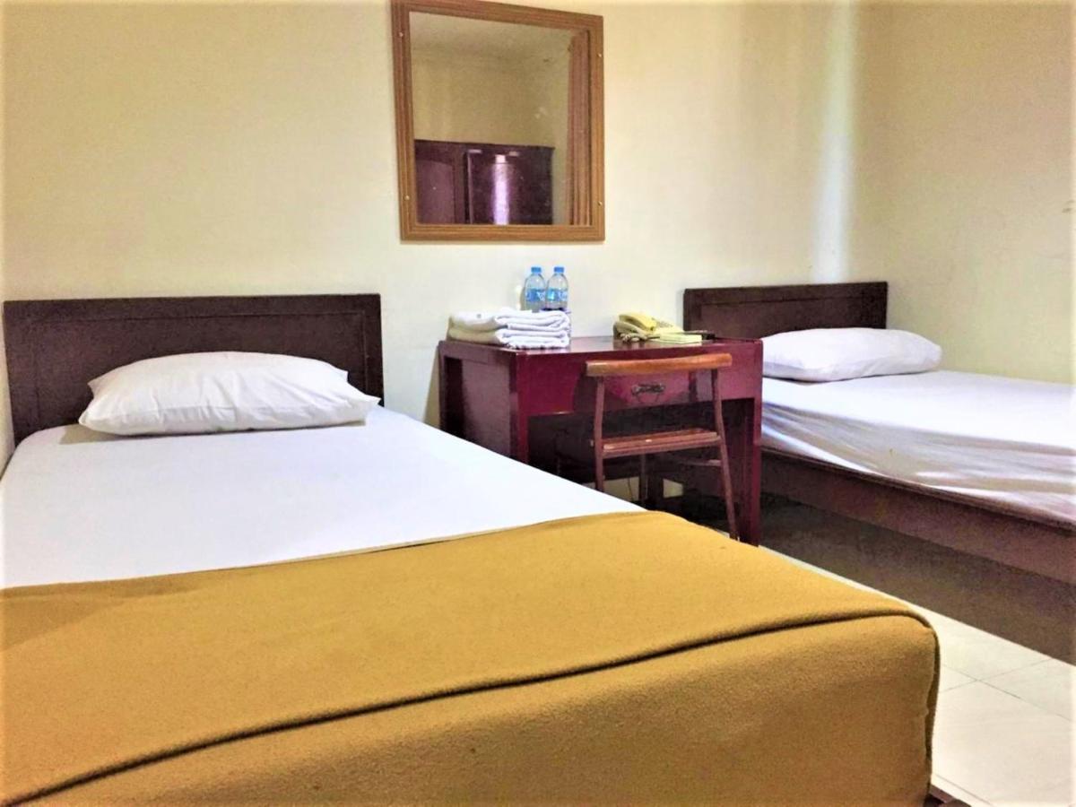 Hotel Aroma Inn Pontianak Zewnętrze zdjęcie