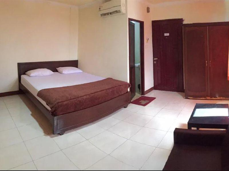Hotel Aroma Inn Pontianak Zewnętrze zdjęcie